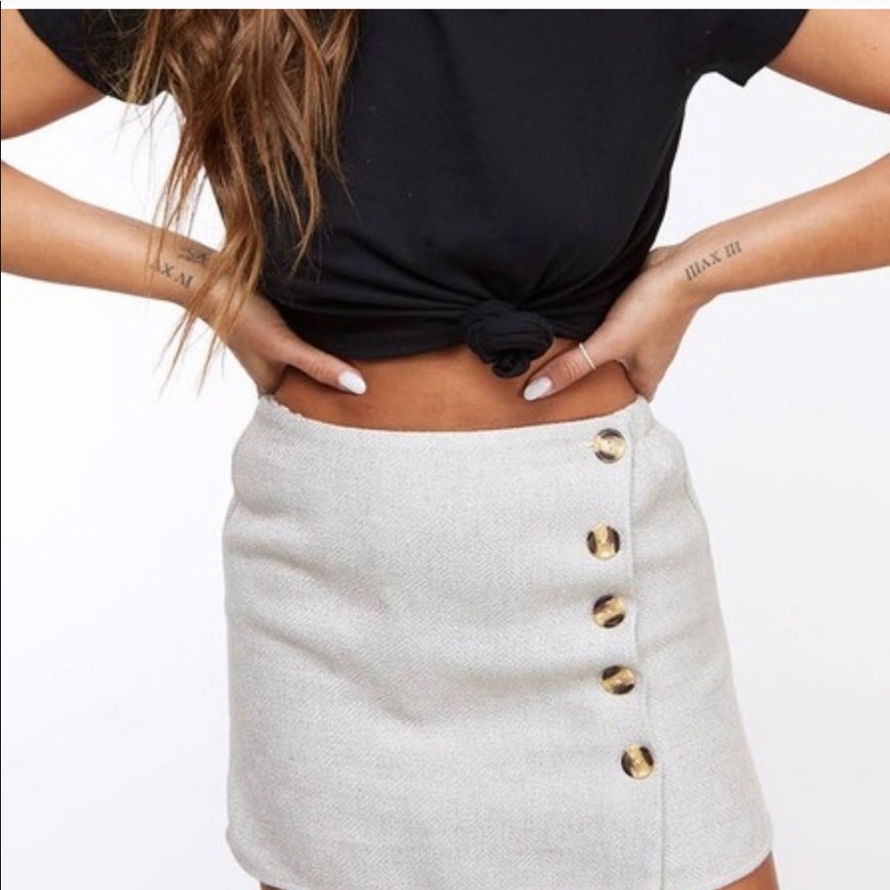 🦄 4/$40 Light Taupe Mini Skirt